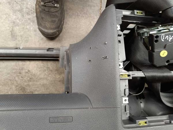 AIRBAG KIT VW CADDY 10/2010-2015 - Vue 4